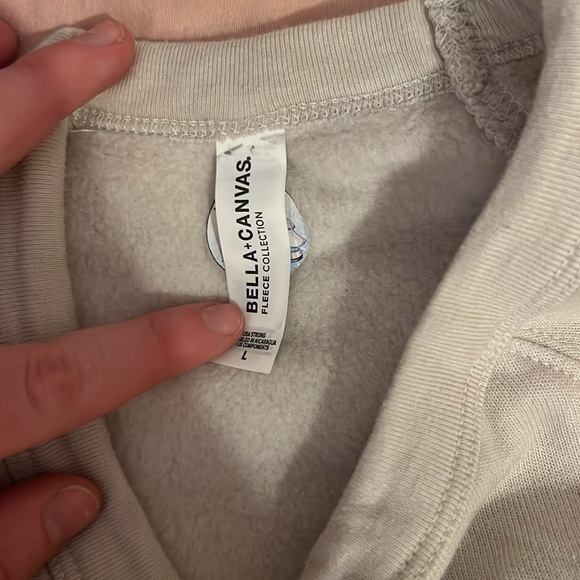 beige sweater with design - Picture 2 of 3